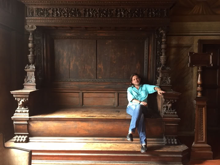 artist vitali skvorkin